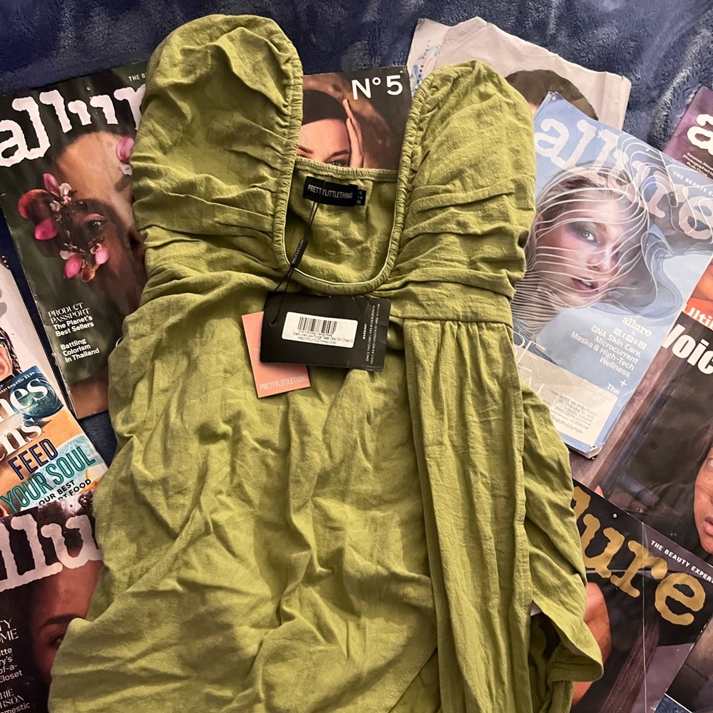 prettylittle thing green short dress